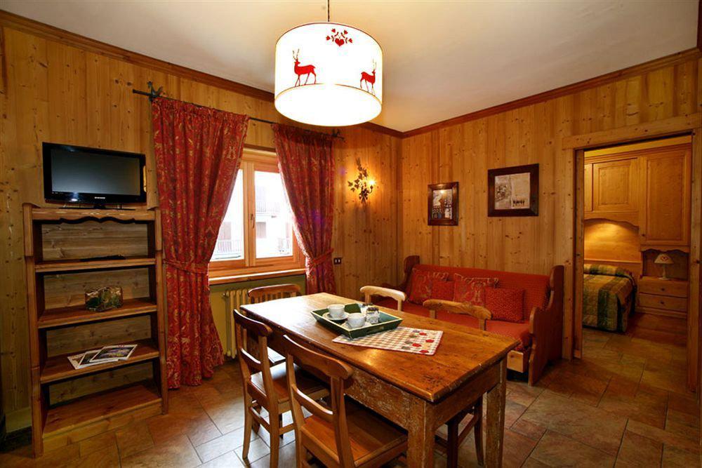 B&B Residence Checrouit Κουρμαγιέρ Εξωτερικό φωτογραφία